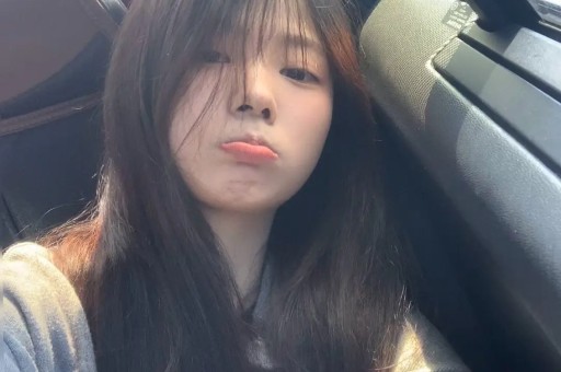 大瓜：奇瑞45岁高管大叔骚扰00后女员工我们和他孩子差不多大他怎么下得了手？